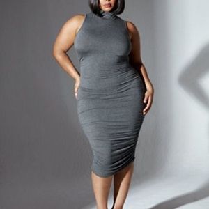 ANGELINA SLEEVELESS RUCHED MIDI DRESS